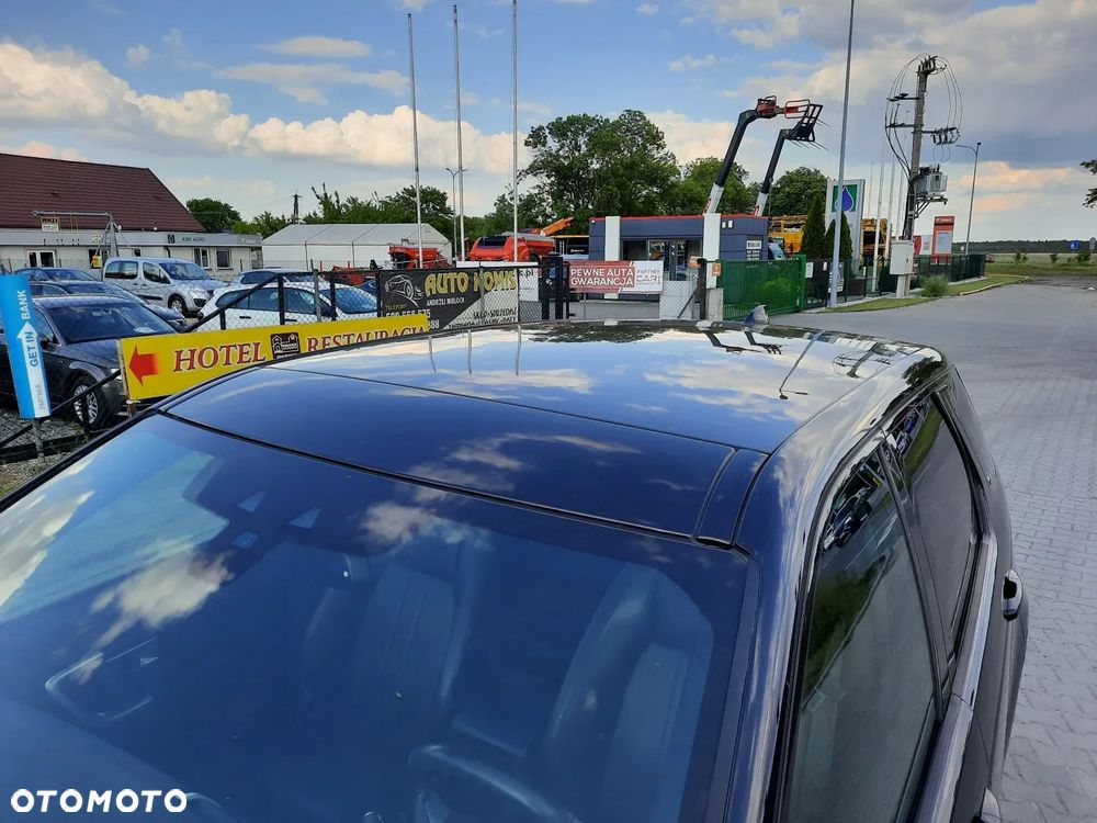 Land Rover Discovery Sport TD4 Sky View - 12