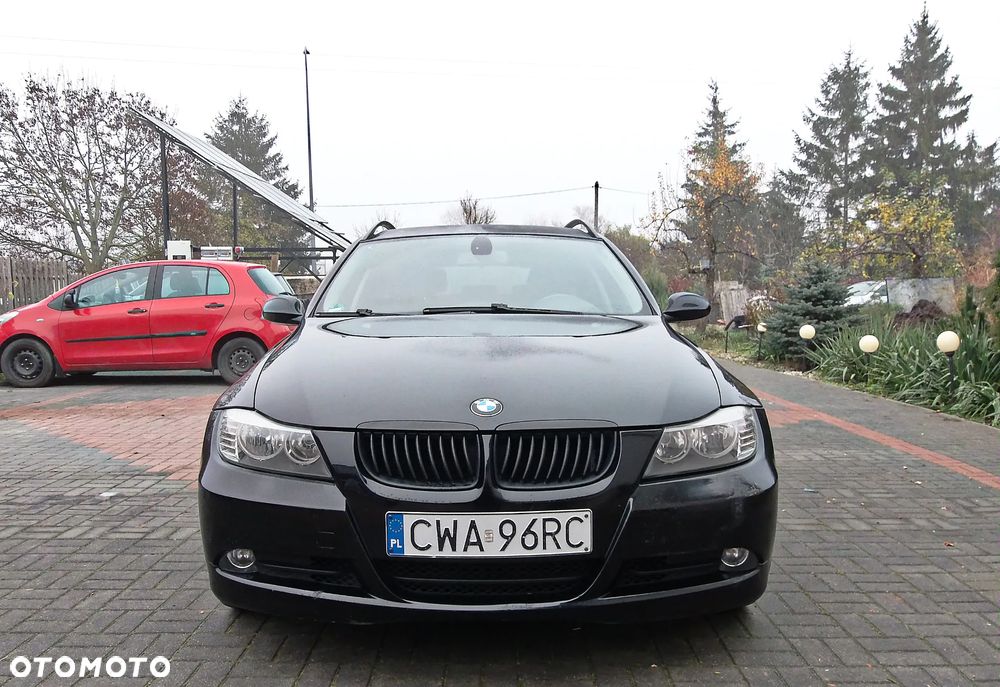 BMW Seria 3 320d DPF Touring Edition Fleet - 10