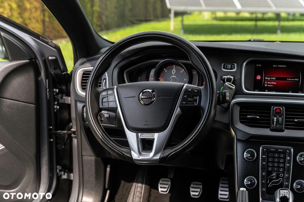 Volvo V40 D2 RDesign - 24