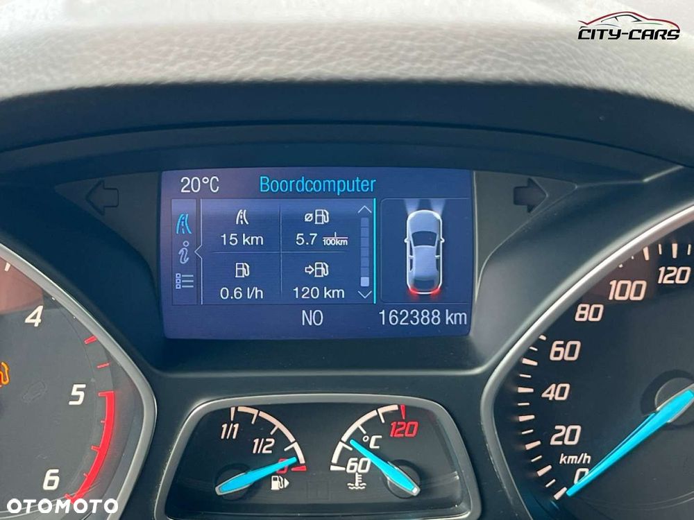 Ford Kuga - 23