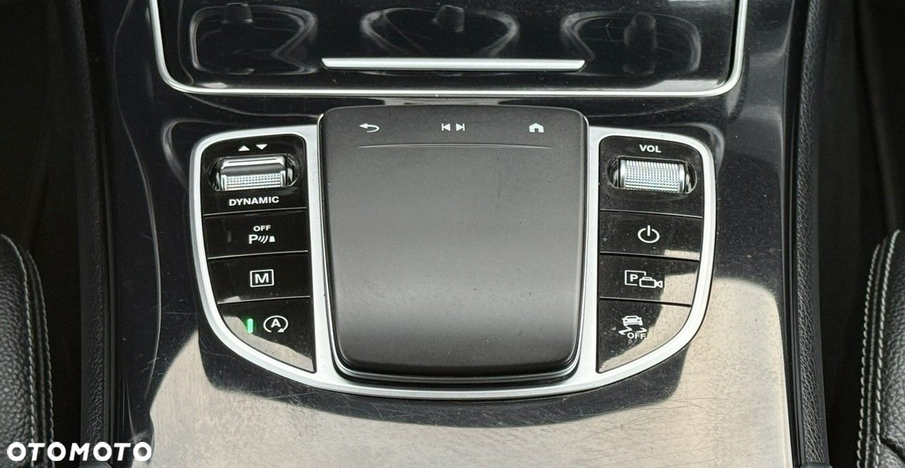 Mercedes-Benz GLC 220 d 4Matic 9G-TRONIC Exclusive - 35