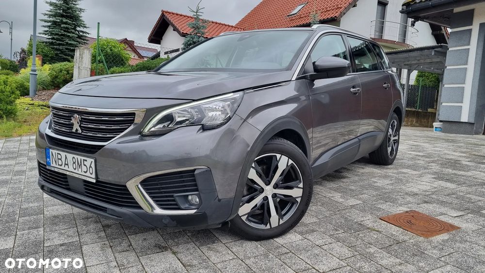 Peugeot 5008 - 3