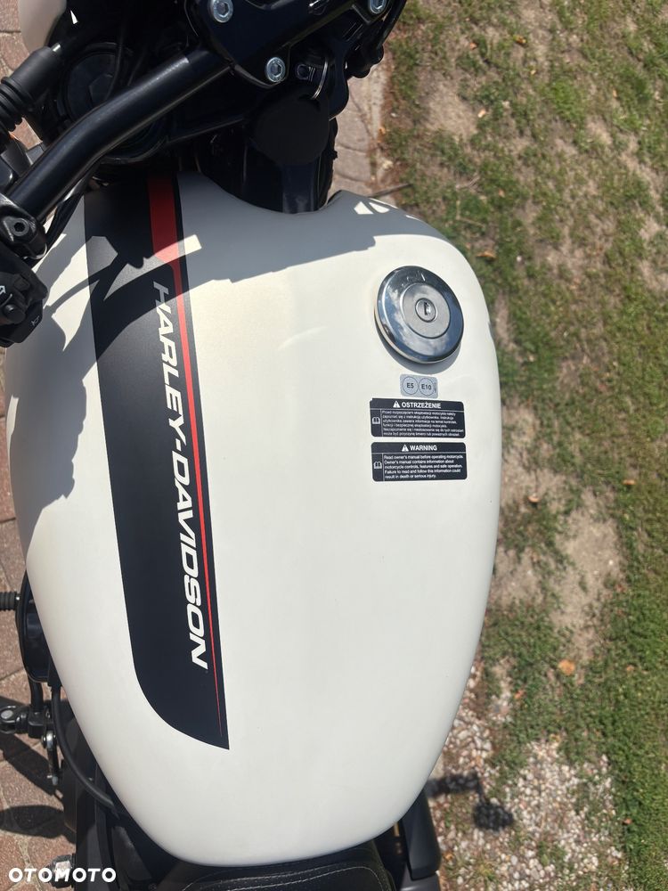 Harley-Davidson Street Rod XG 750A - 18