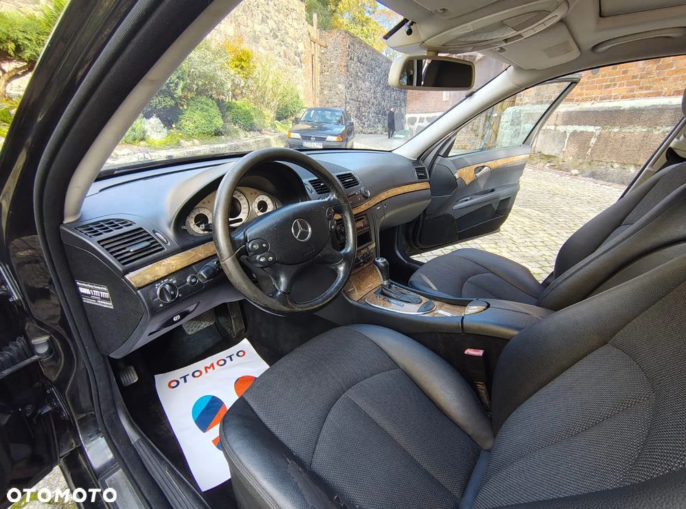 Mercedes-Benz Klasa E - 12