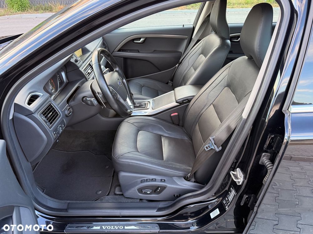 Volvo V70 D4 Drive-E Momentum - 21