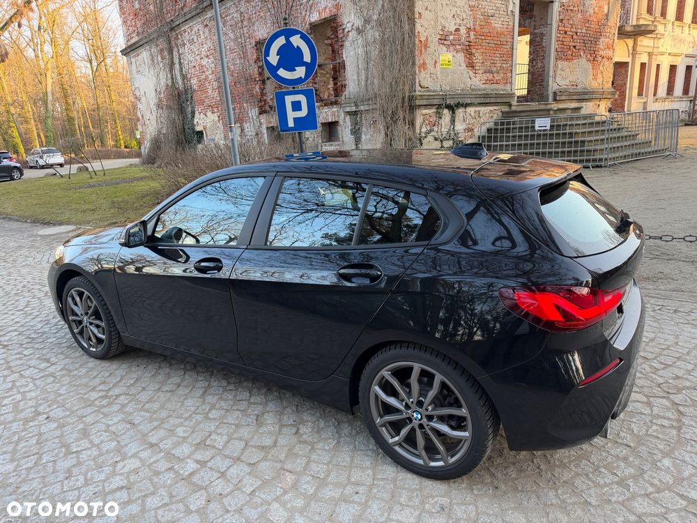 BMW Seria 1 118i Sport Line - 9
