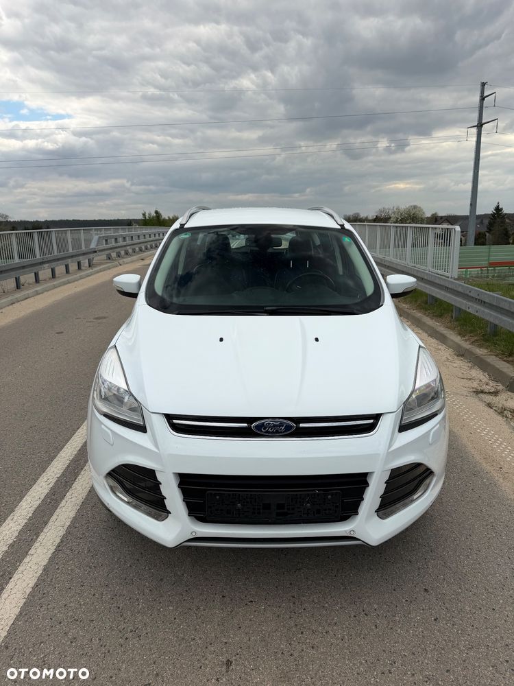 Ford Kuga 1.6 EcoBoost 2x4 Individual - 23