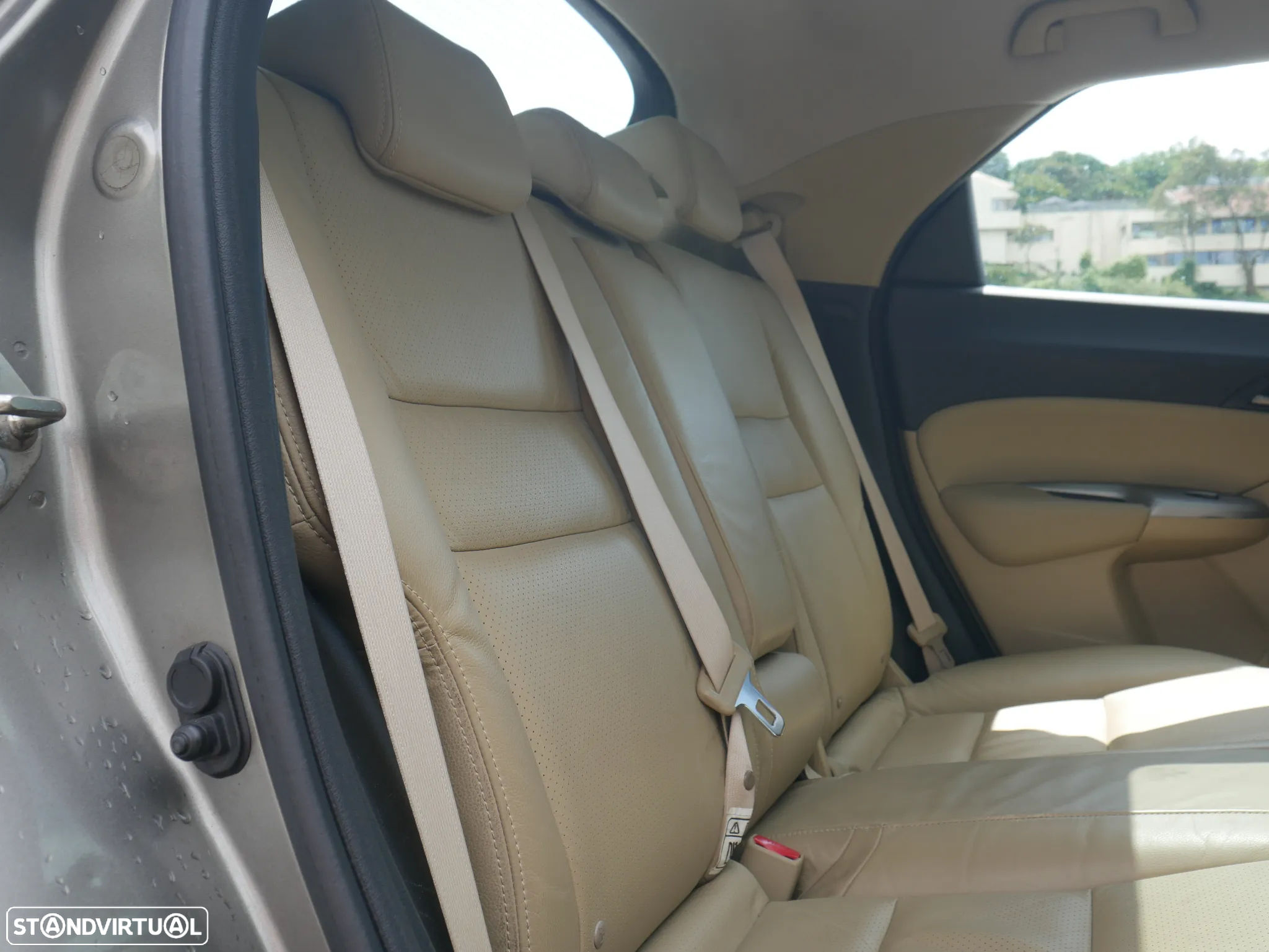 Honda Civic 1.8 Executive NAVI - 6