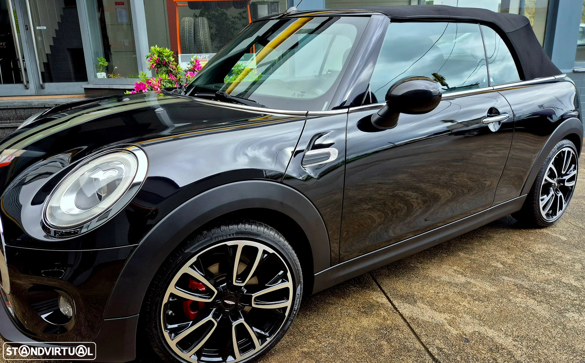 MINI Cabrio Cooper - 23