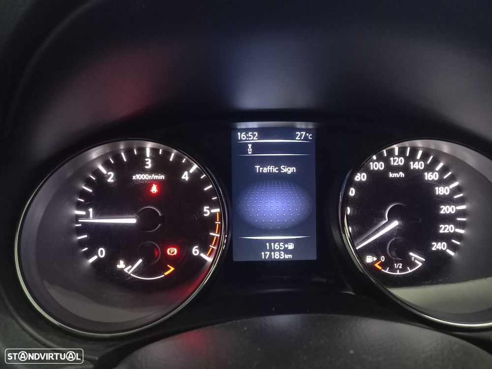 Nissan Qashqai 1.5 dCi Tekna - 19