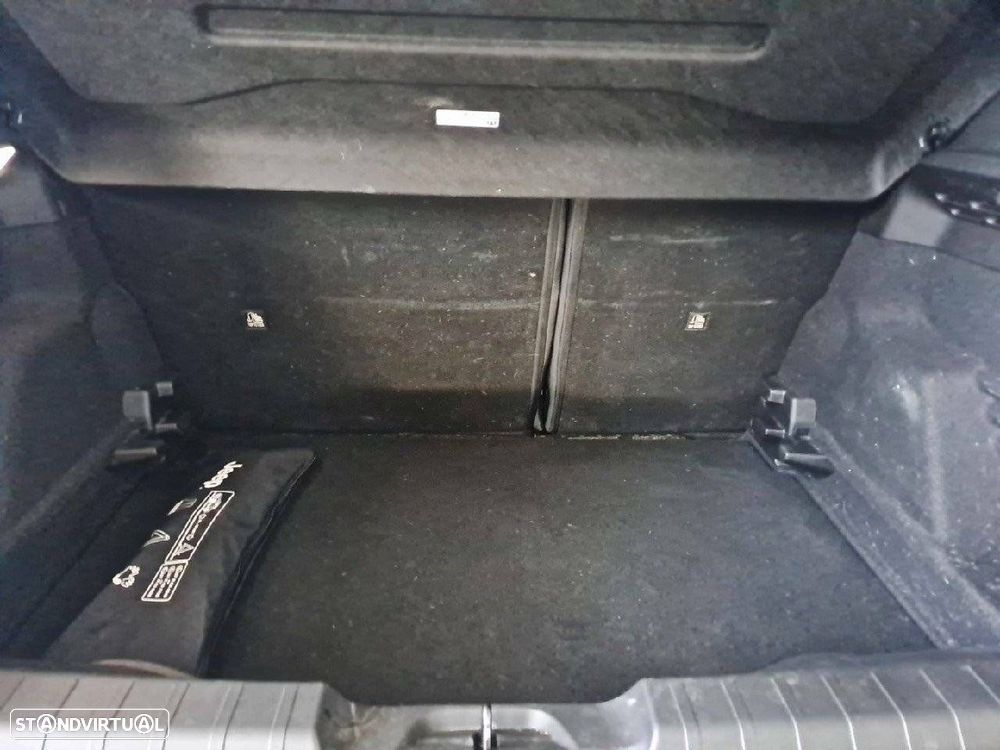 Jeep Avenger 1.2 GSE T3 Altitude - 6