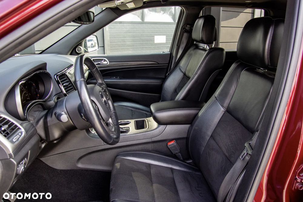 Jeep Grand Cherokee - 11