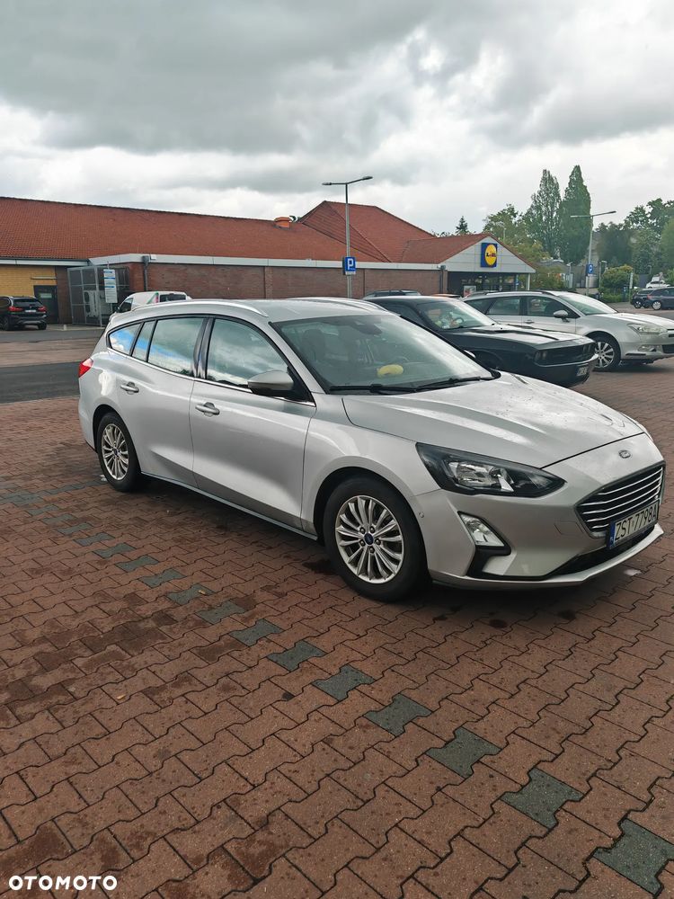 Ford Focus 2.0 EcoBlue Titanium - 6