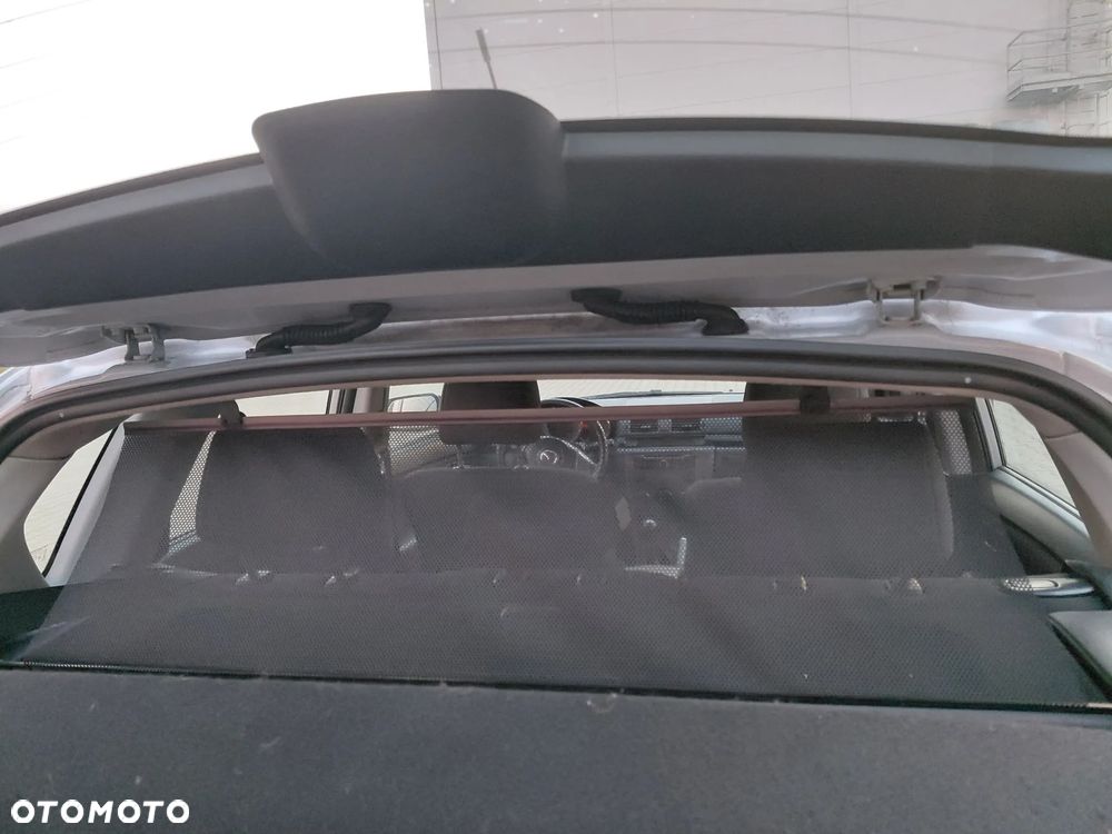 Mazda 3 1.6 Sport Active - 27