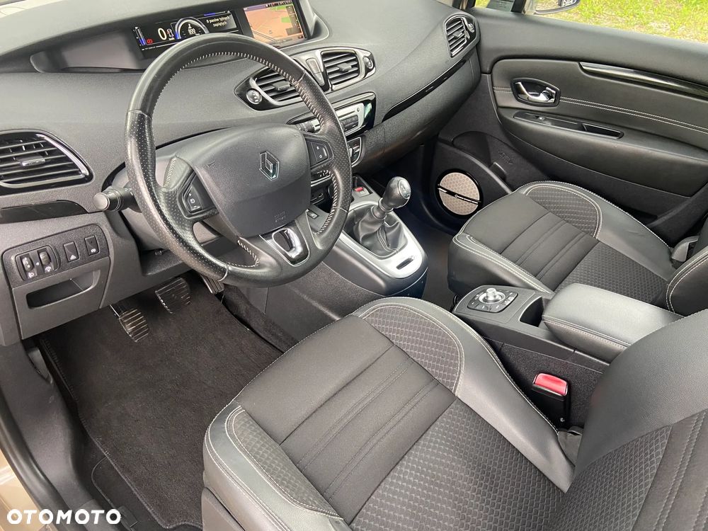 Renault Scenic Energy TCe 130 S&S Bose Edition - 32