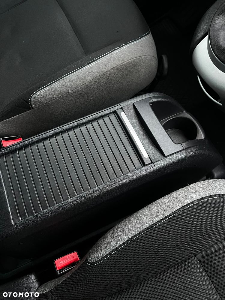 Citroën Berlingo Multispace BlueHDi 120 S&S SHINE - 25