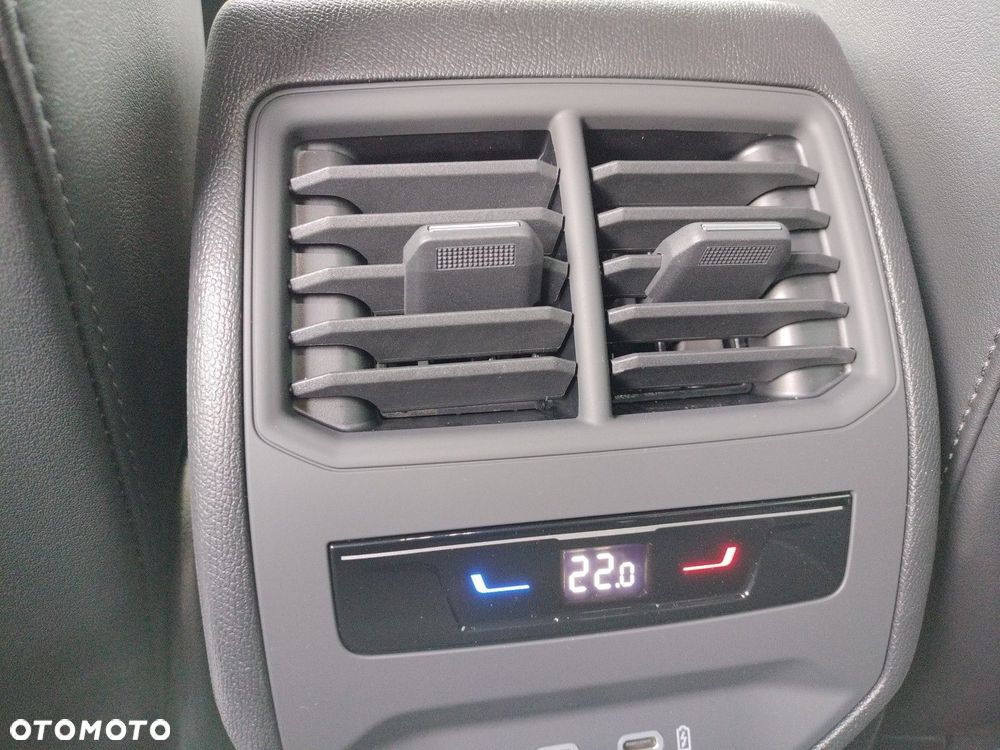 Cupra Leon Sportstourer - 24