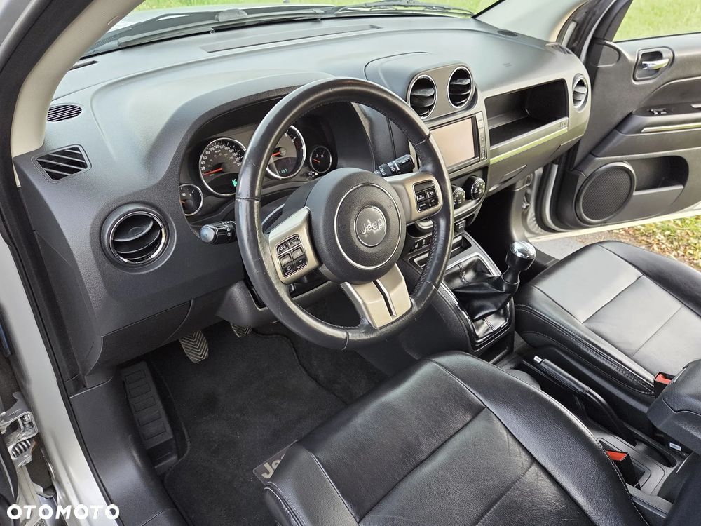 Jeep Compass 2.0 4x2 Limited - 14