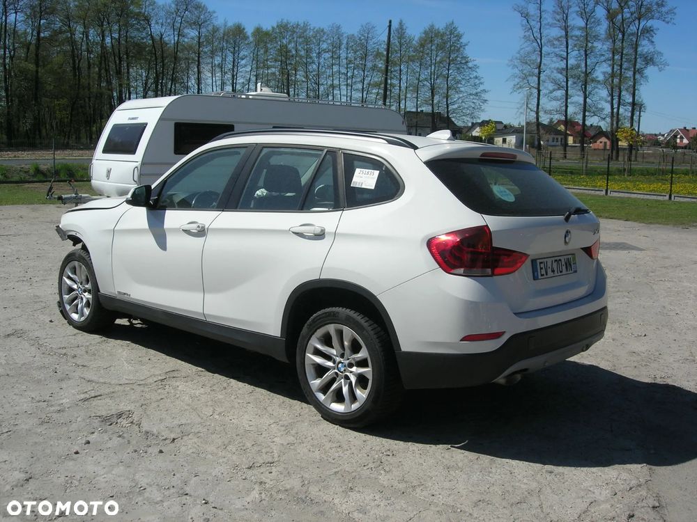 BMW X1 sDrive18d xLine - 4