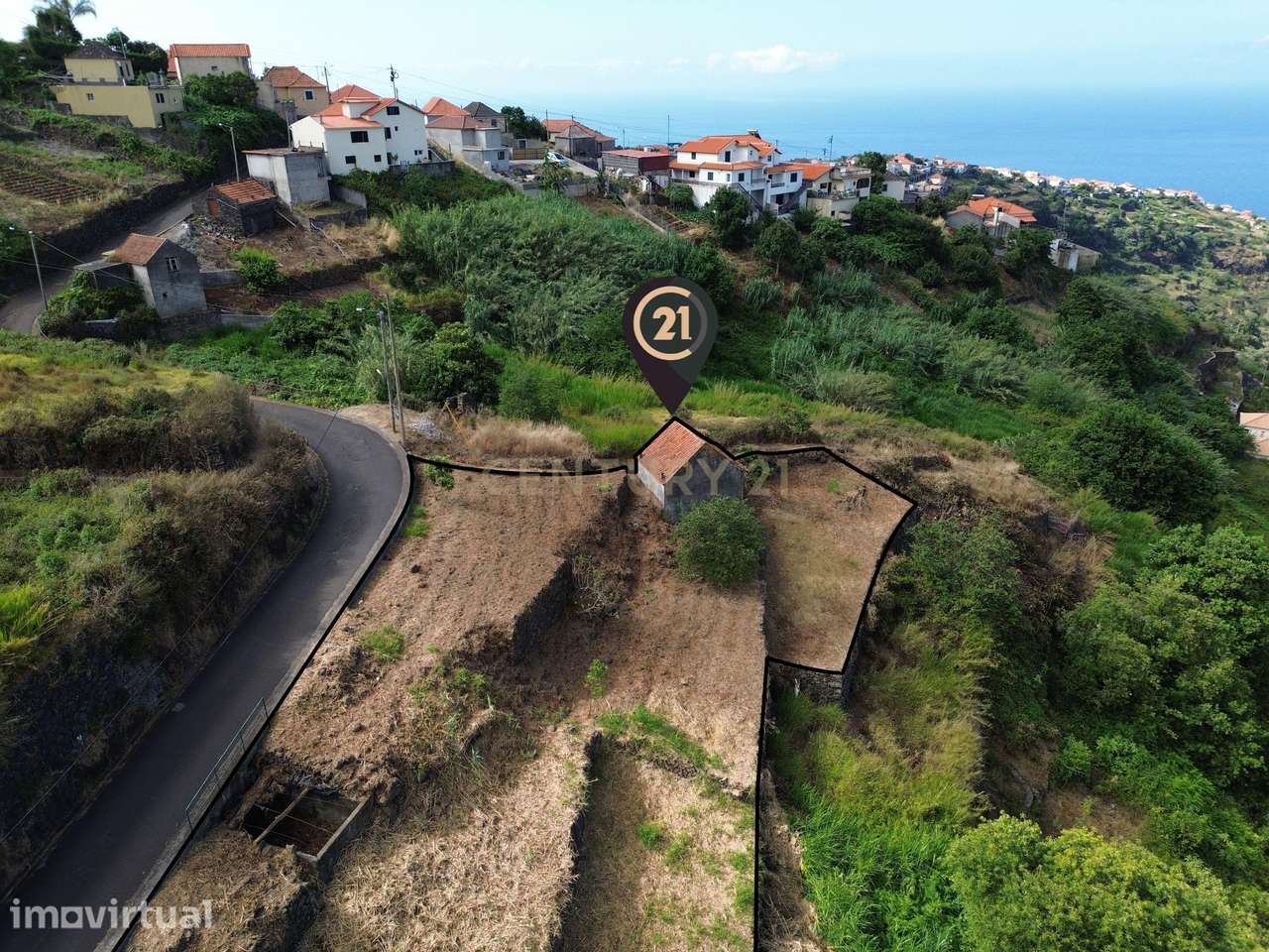 Terreno com Vista Mar Definitiva à Venda – Calheta, Madeira - Grande imagem: 3/15