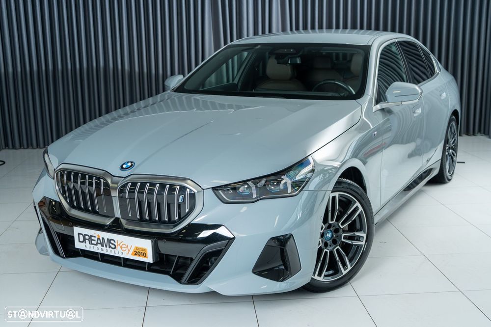 BMW i5 eDrive40 Pack Desportivo M - 24