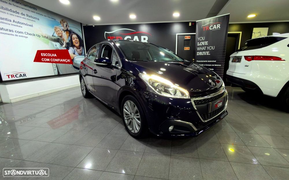 Peugeot 208 1.5 BlueHDi Allure - 16
