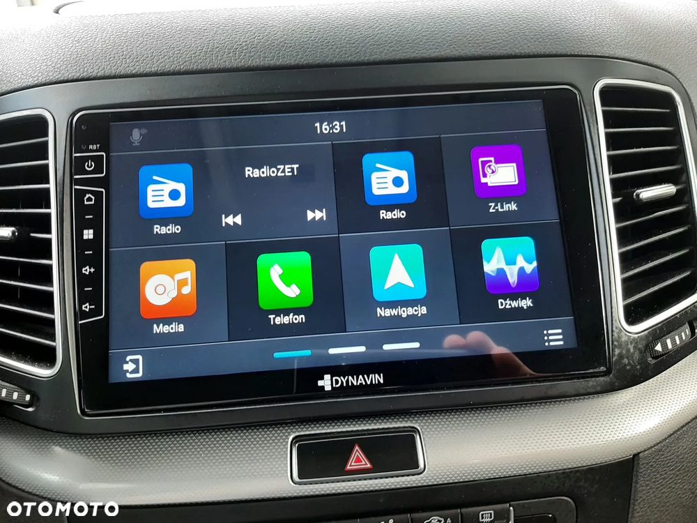 Volkswagen Sharan 2.0 TDI DSG BlueMotion Technology Trendline - 29