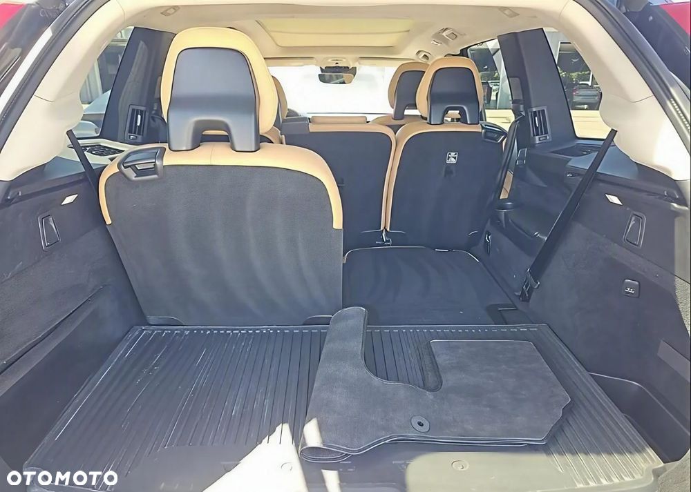 Volvo XC 90 - 18