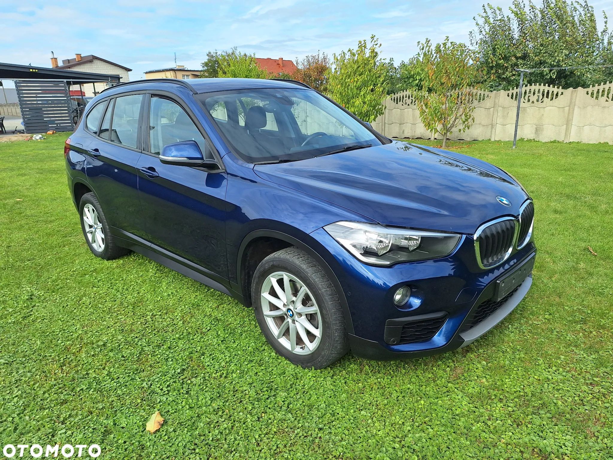 BMW X1 sDrive18d Business Edition - 1