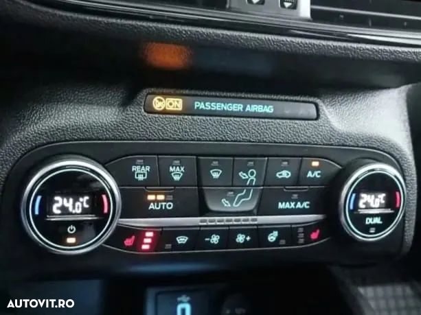 Ford Focus 1.5 Ecoboost ST-Line - 14