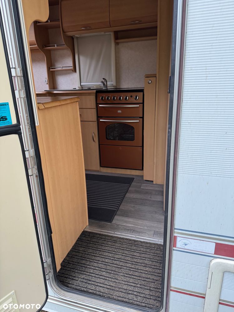 Coachman Amara - 16