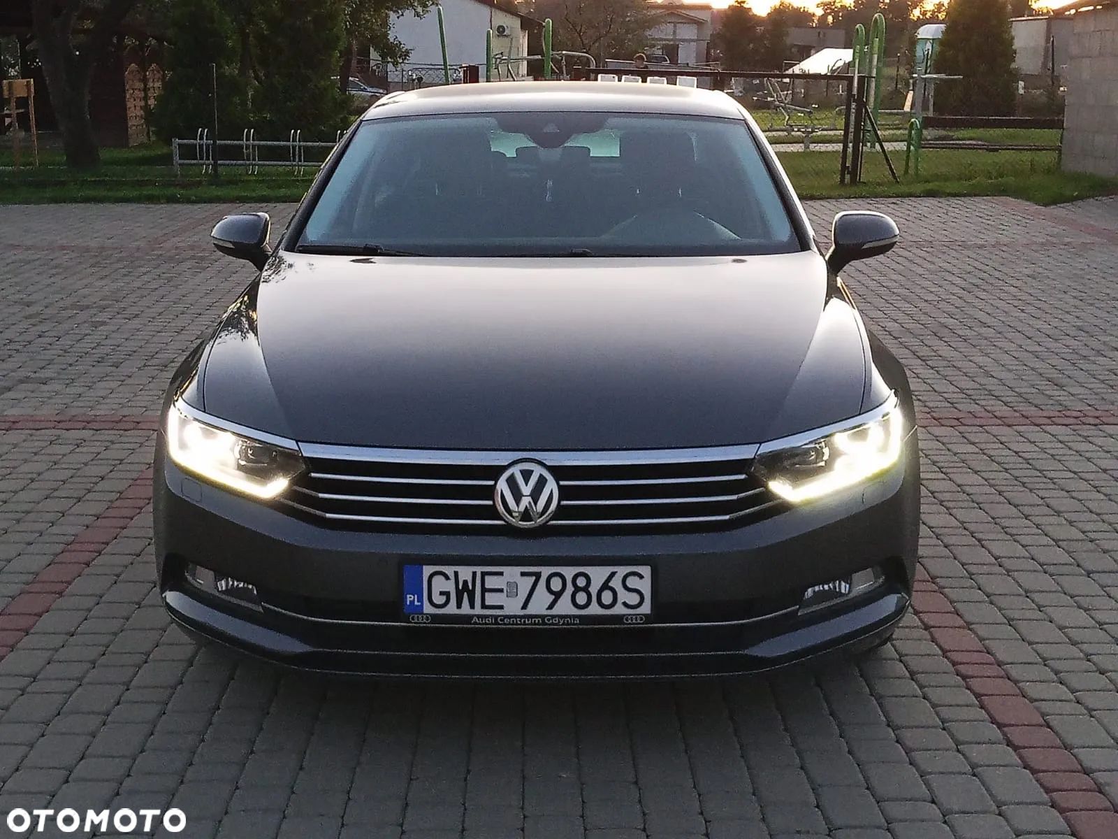 Volkswagen Passat 1.4 TSI BMT ACT Highline - 1