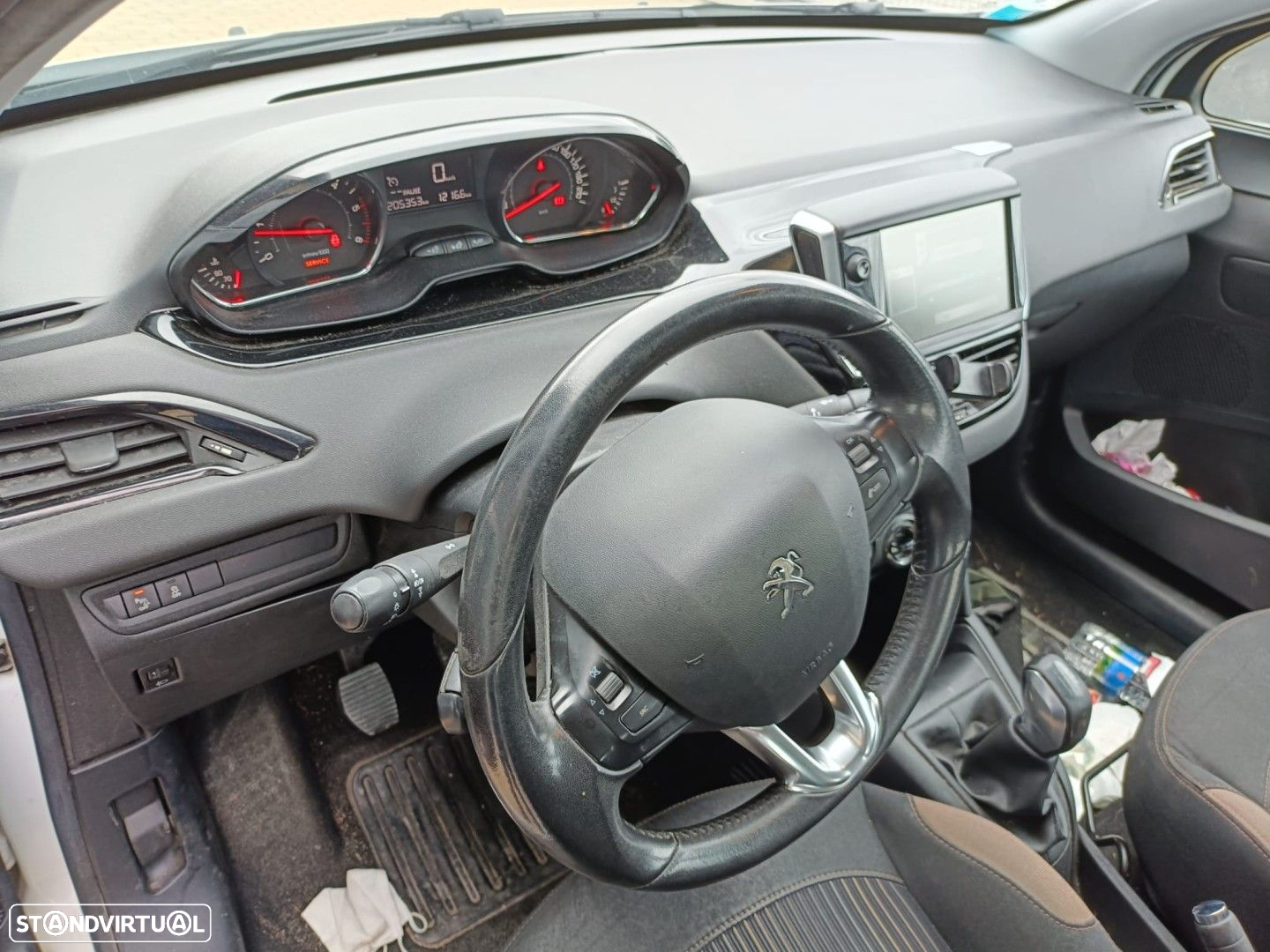 Peugeot 208 I 1.4 HDi 68cv - 2014 - Para Peças - 4