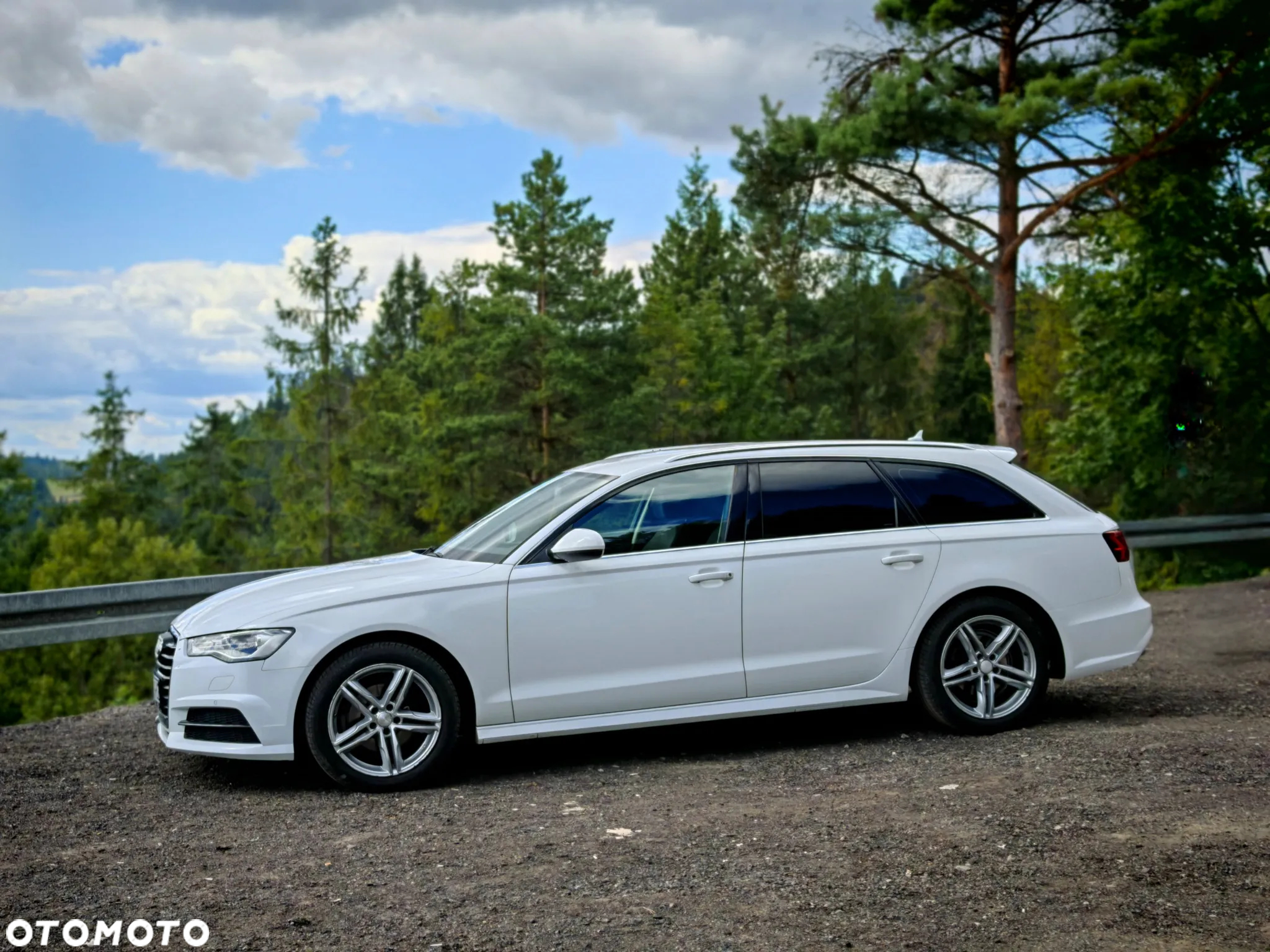 Audi A6 Avant 2.0 TDI Ultra - 8
