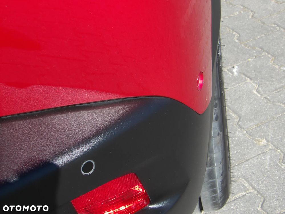 Peugeot 2008 1.2 PureTech Active Pack S&S EAT8 - 11