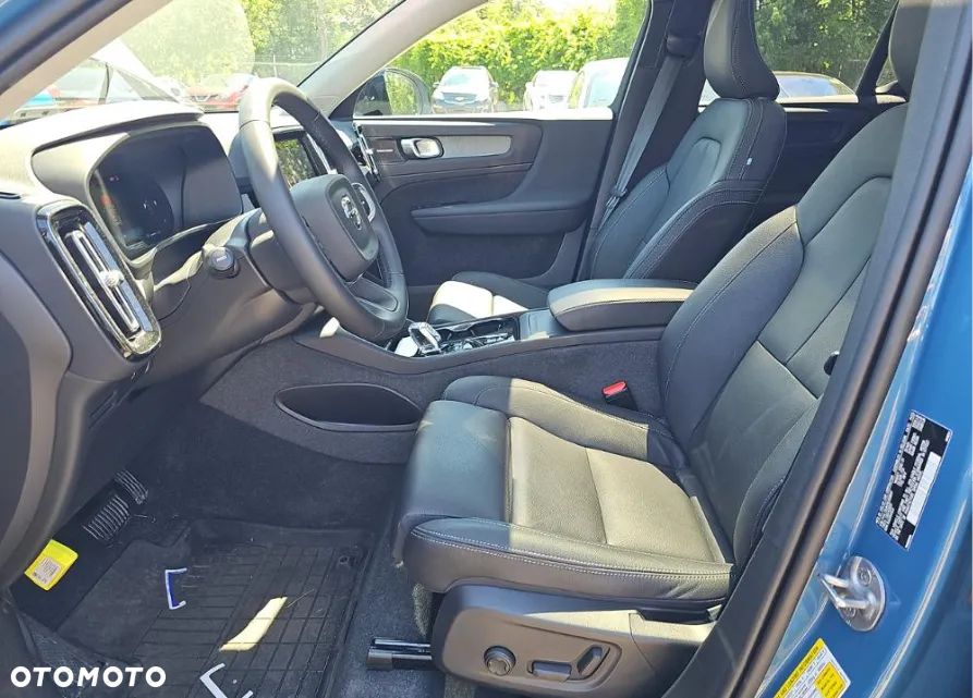 Volvo XC 40 B5 B AWD Ultimate Dark - 6