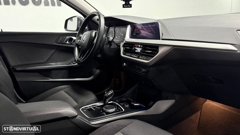 BMW 116 d Aut. Advantage - 17