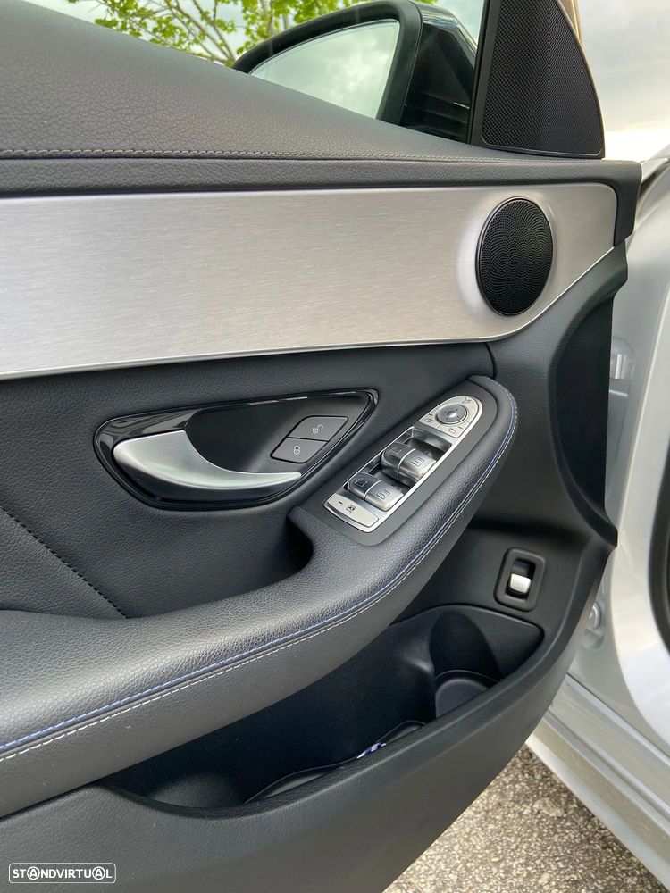 Mercedes-Benz C 300 de AMG Line - 9