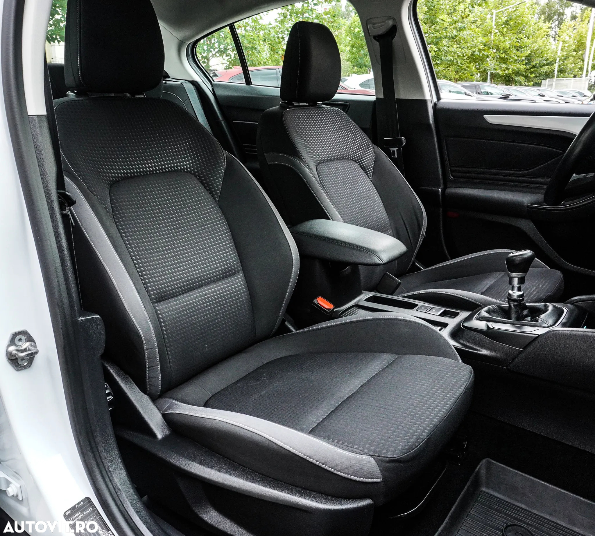 Ford Focus 1.5 EcoBlue Titanium Business - 15