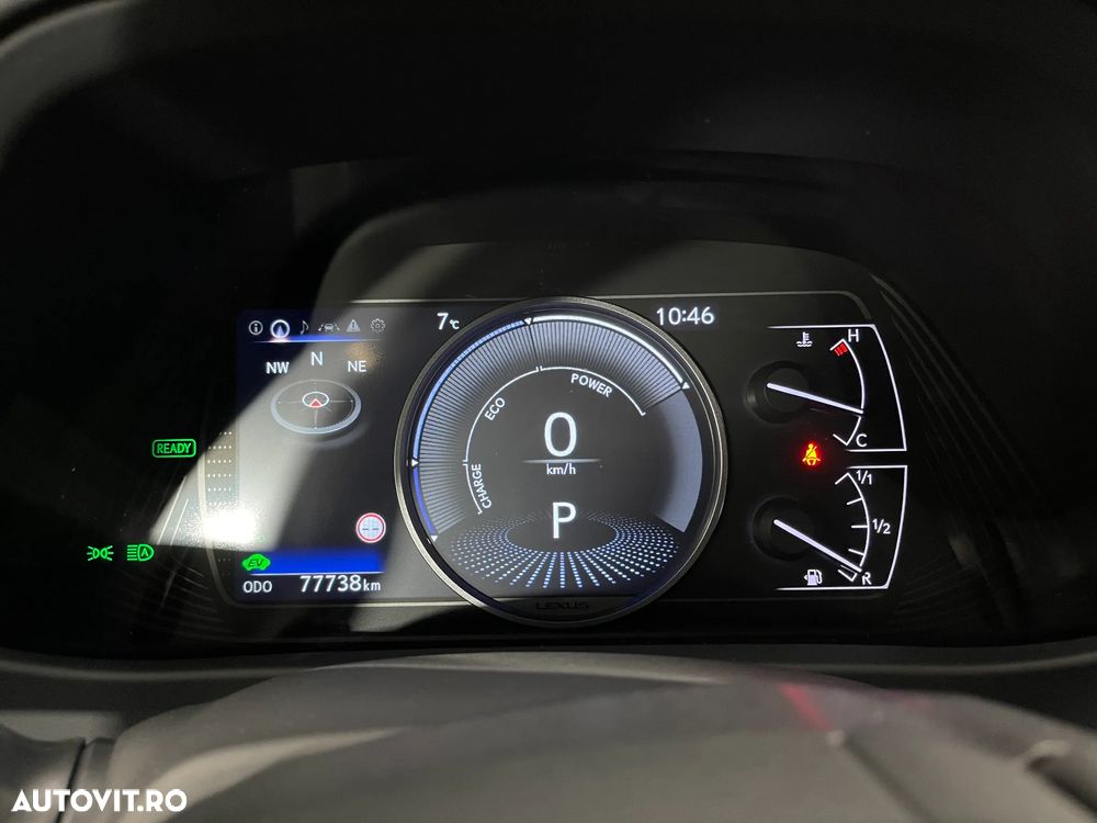 Lexus UX 250h (E-FOUR) Luxury Line - 26