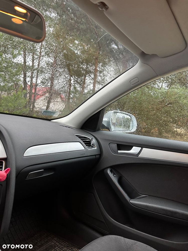 Audi A4 Avant 2.0 TDI - 21