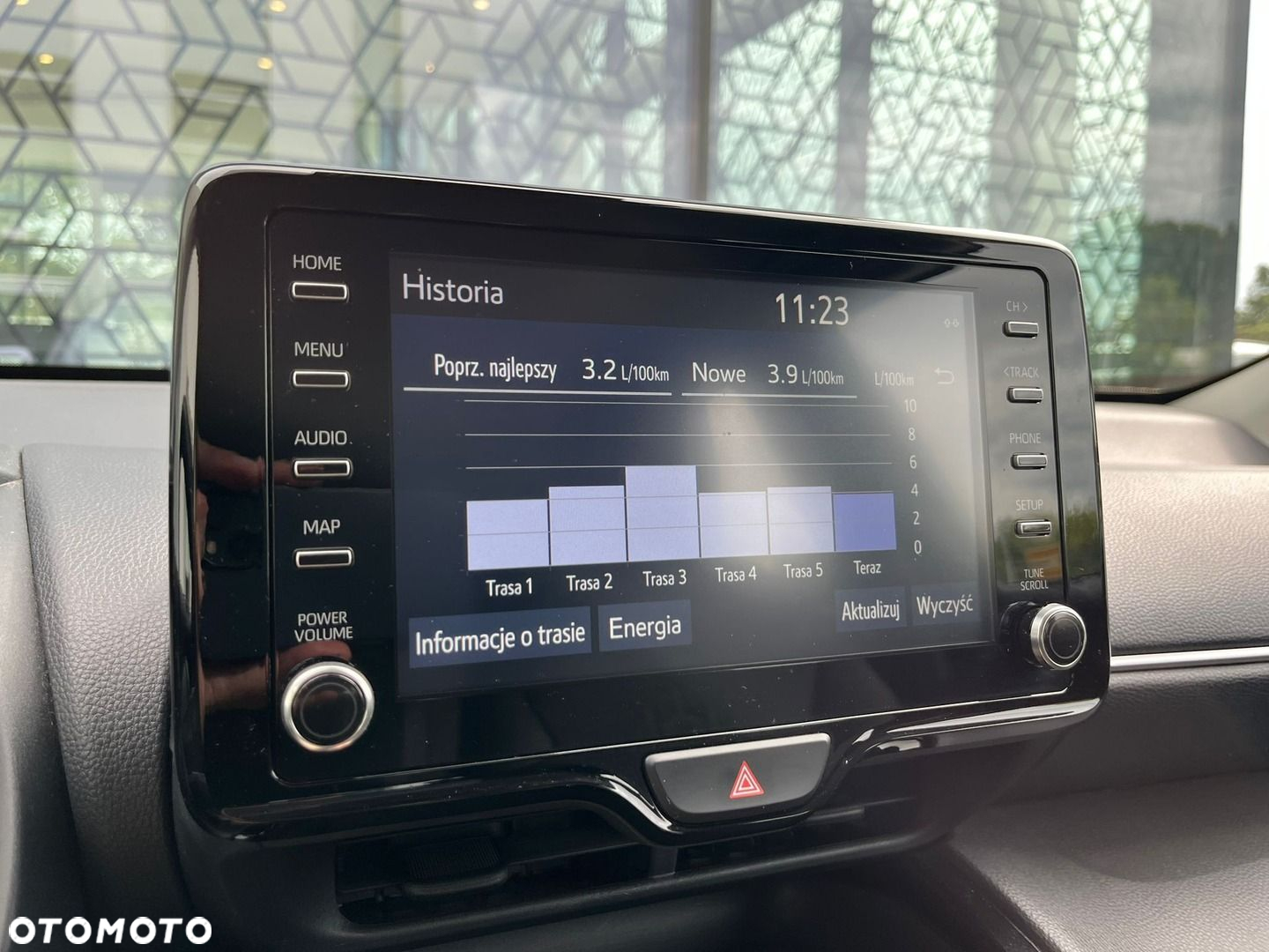 Toyota Yaris Cross Hybrid 1.5 Comfort - 16