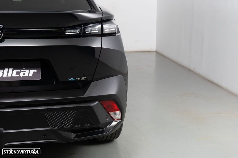 Peugeot 408 1.6 Hybrid Allure e-EAT8 - 17