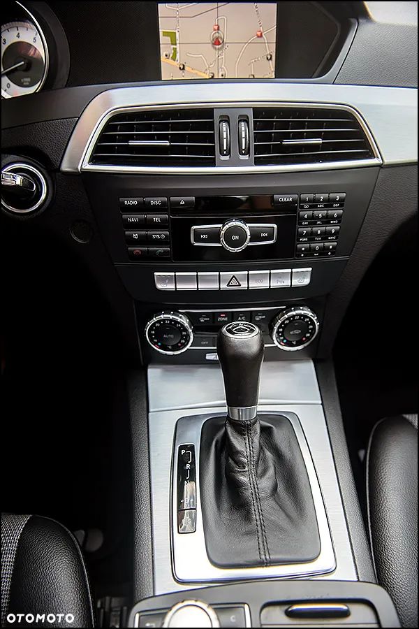 Mercedes-Benz Klasa C - 23