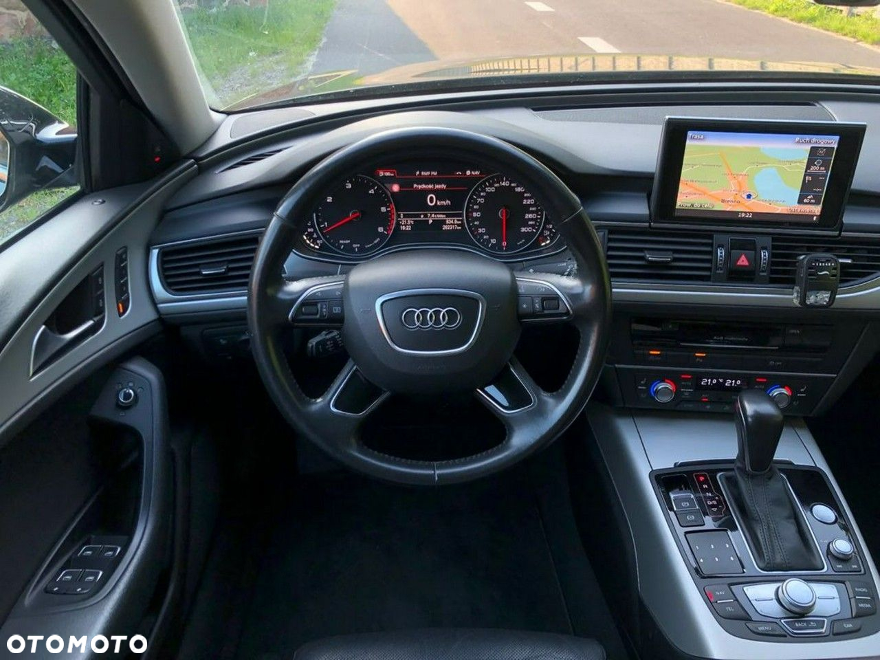 Audi A6 Avant 3.0 TDI S tronic - 14