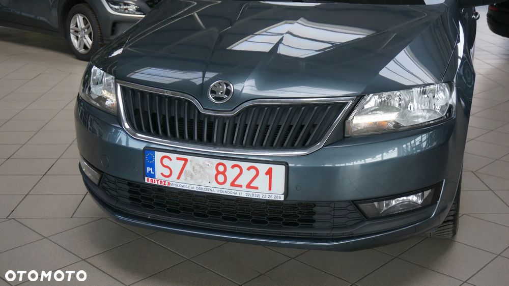 Skoda RAPID 1.0 TSI Style - 10