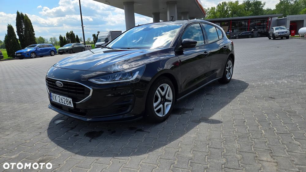 Ford Focus 1.5 EcoBlue Start-Stopp-System TITANIUM DESIGN - 3