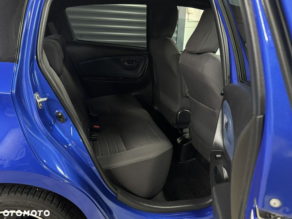 Toyota Yaris - 18