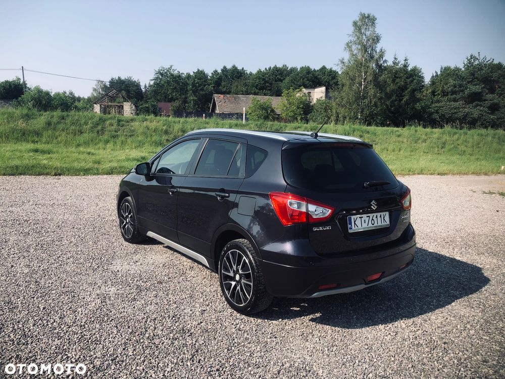 Suzuki SX4 S-Cross 1.6 DDiS 4x4 limited+ - 4