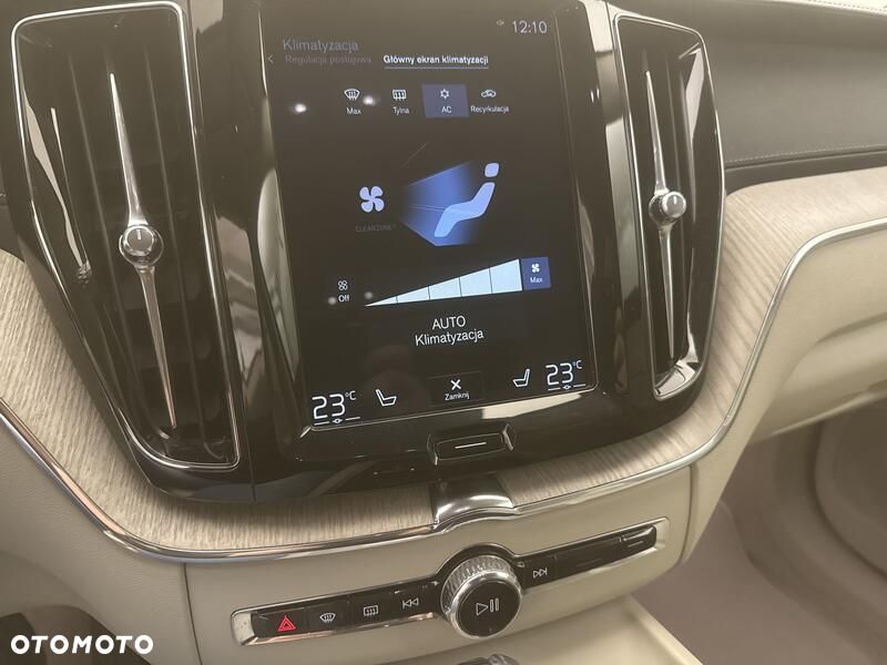 Volvo XC 60 T4 Inscription - 17
